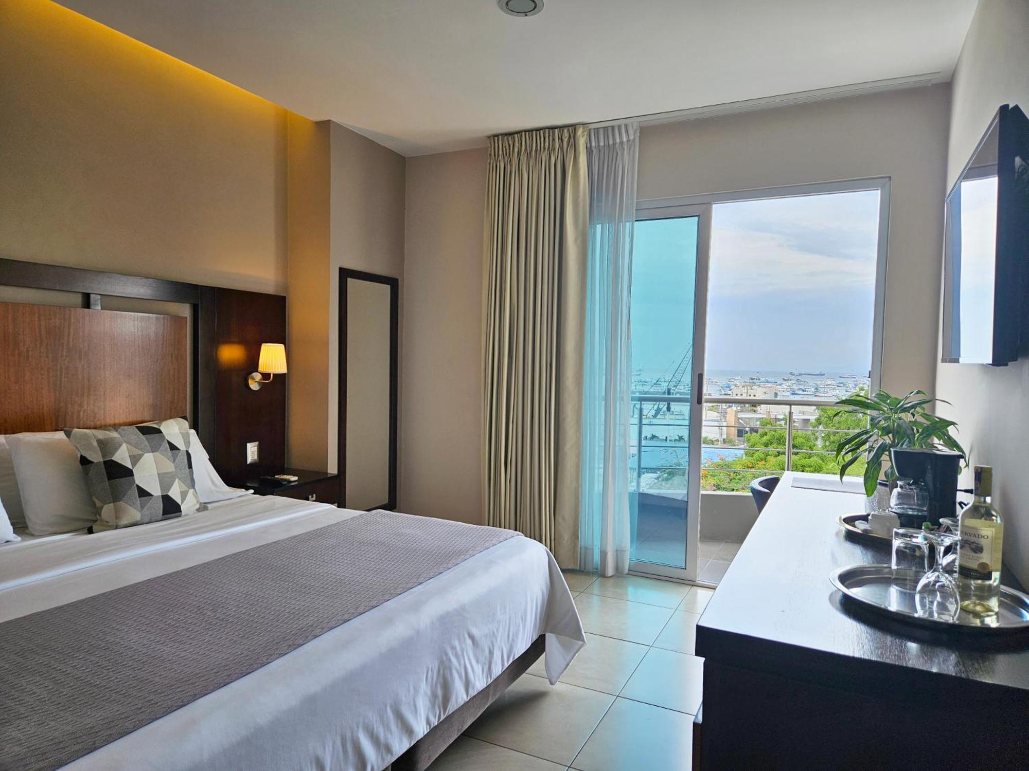 Hotel Perla Spondylus Манта Екстер'єр фото