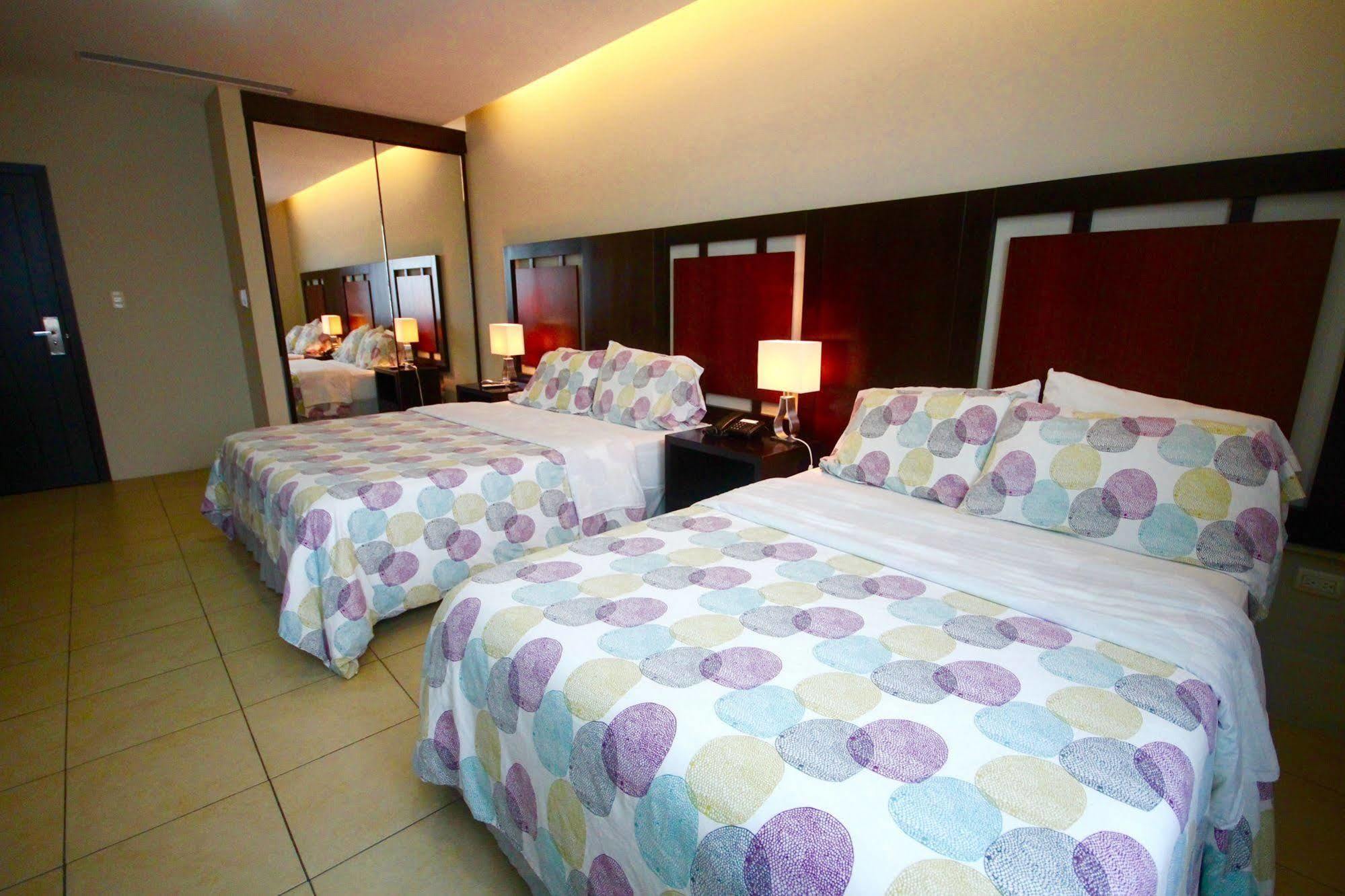 Hotel Perla Spondylus Манта Екстер'єр фото
